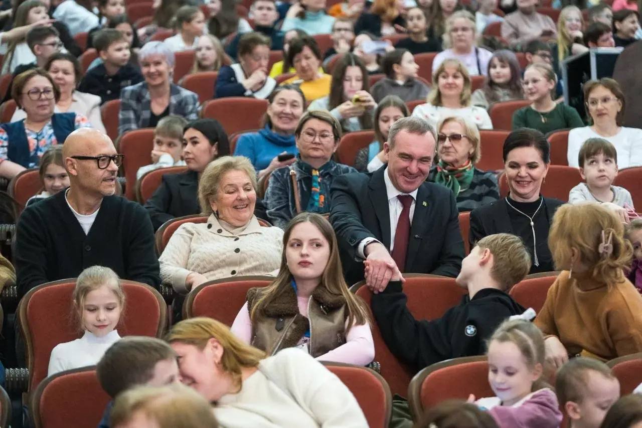 На «Духе огня» прошел специальный показ фильма «Буратино» На «Духе огня» прошел специальный показ фильма «Буратино»