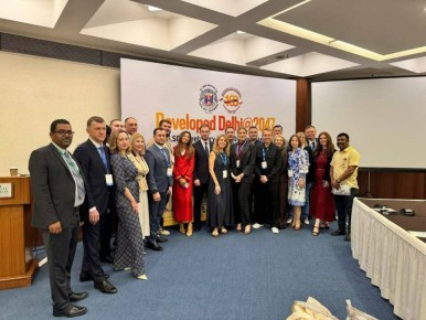 Максим Ряшин: Ханты-Мансийск - город счастливого долголетия! Именно так называет столицу Югры старшее поколение