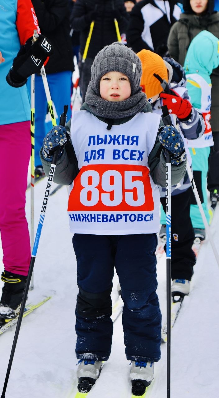 Дмитрий Кощенко: В 17-й раз в Нижневартовске прошёл Кубок главы города по лыжным гонкам! В соревнованиях приняли участие более 800 человек Дмитрий Кощенко: В 17-й раз в Нижневартовске прошёл Кубок главы города по лыжным гонкам! В соревнованиях приняли участие более 800 человек