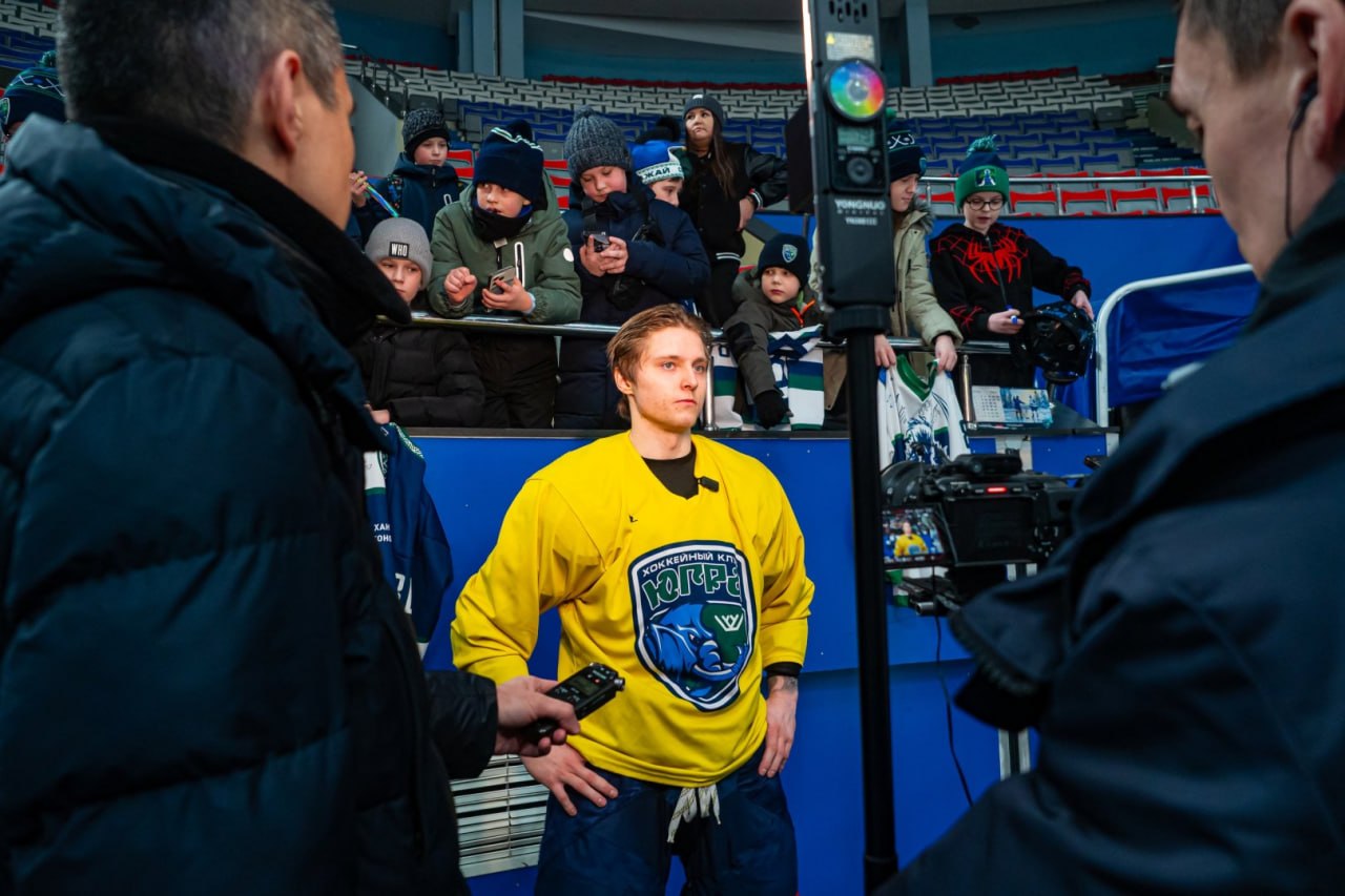 Защитник «Югры» Константин Савчик поделился ожиданиями от старта плей-офф в чемпионате ВХЛ Защитник «Югры» Константин Савчик поделился ожиданиями от старта плей-офф в чемпионате ВХЛ