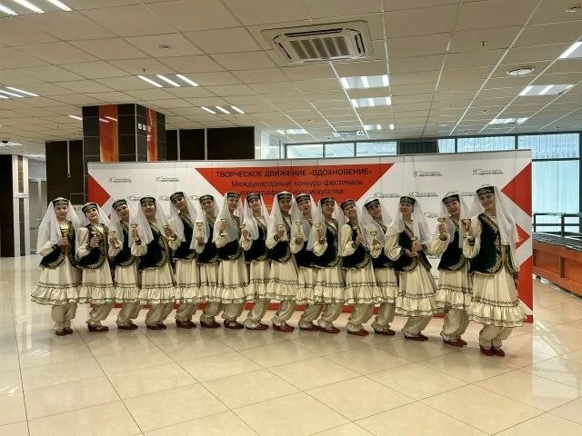Дмитрий Кощенко: Хореографический коллектив Центра детского творчества «Сюрприз» блестяще представил Нижневартовск на Международном конкурсе-фестивале «5 звёзд. Финал» в Казани! Дмитрий Кощенко: Хореографический коллектив Центра детского творчества «Сюрприз» блестяще представил Нижневартовск на Международном конкурсе-фестивале «5 звёзд. Финал» в Казани!