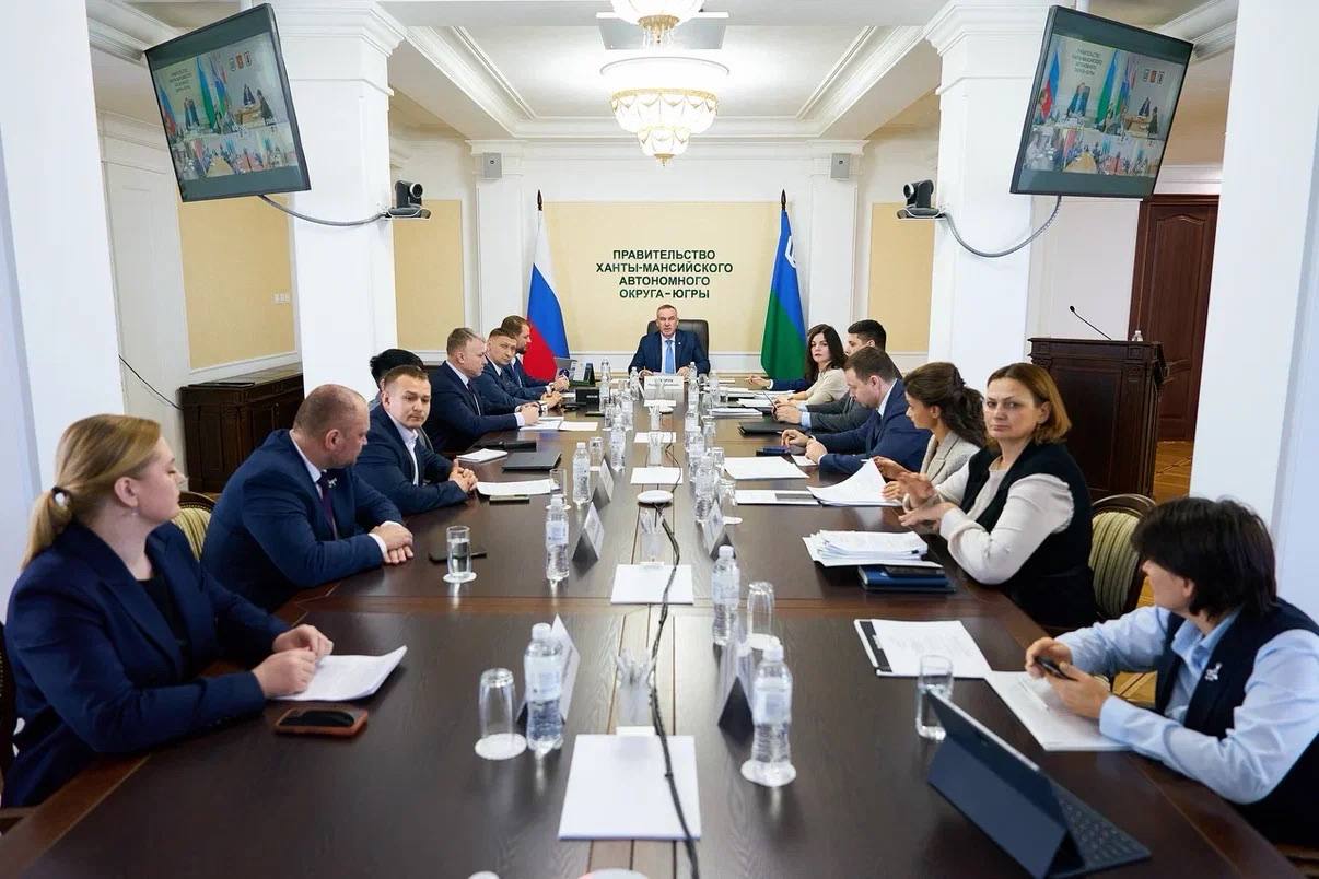 Руслан Кухарук: За прошлый год в Югре проведено более 250 просветительских мероприятий Российского общества «Знание», слушателями которых стали свыше 14 000 жителей