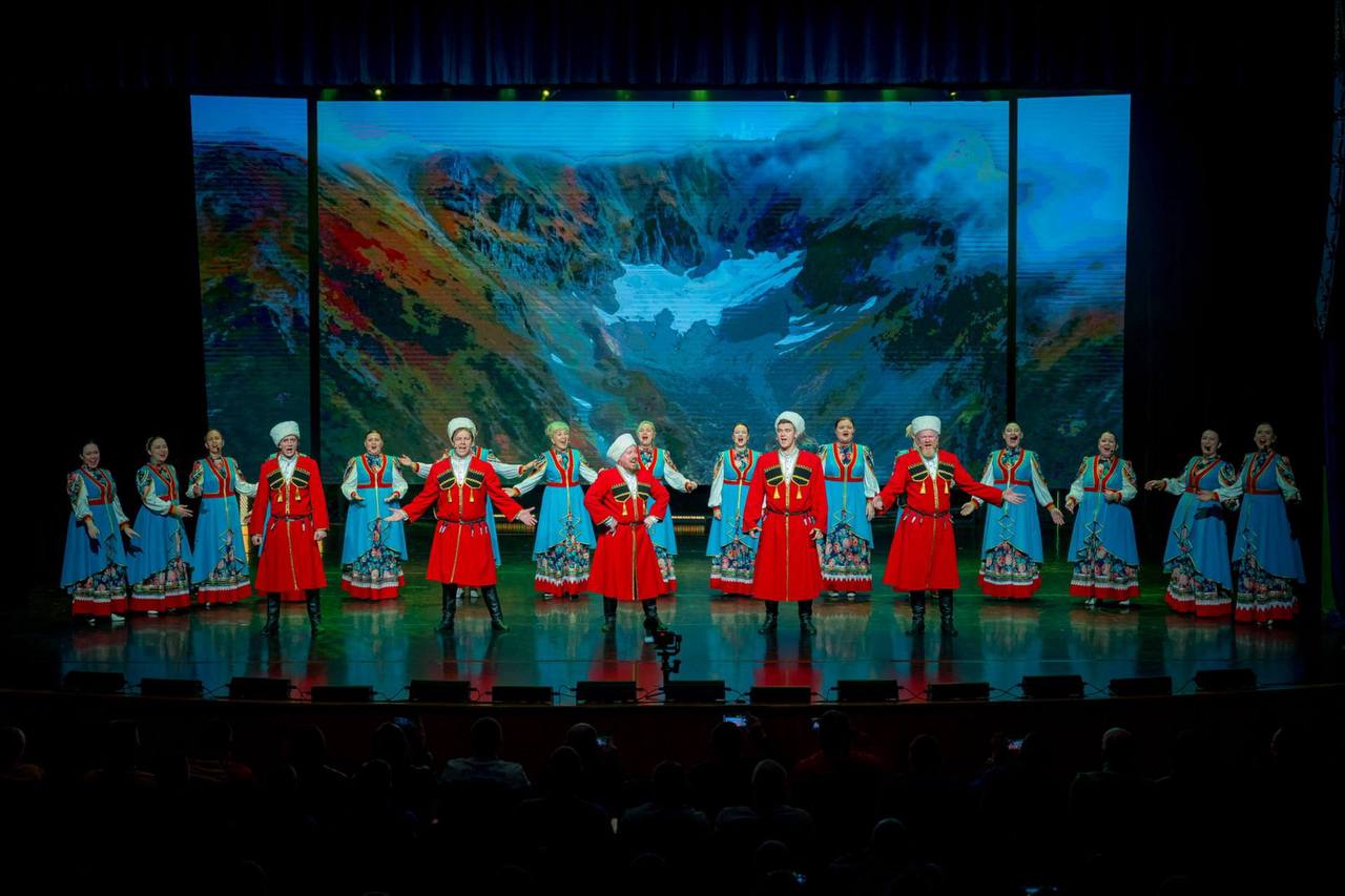 В Ханты-Мансийске наградили работников культуры Югры В Ханты-Мансийске наградили работников культуры Югры