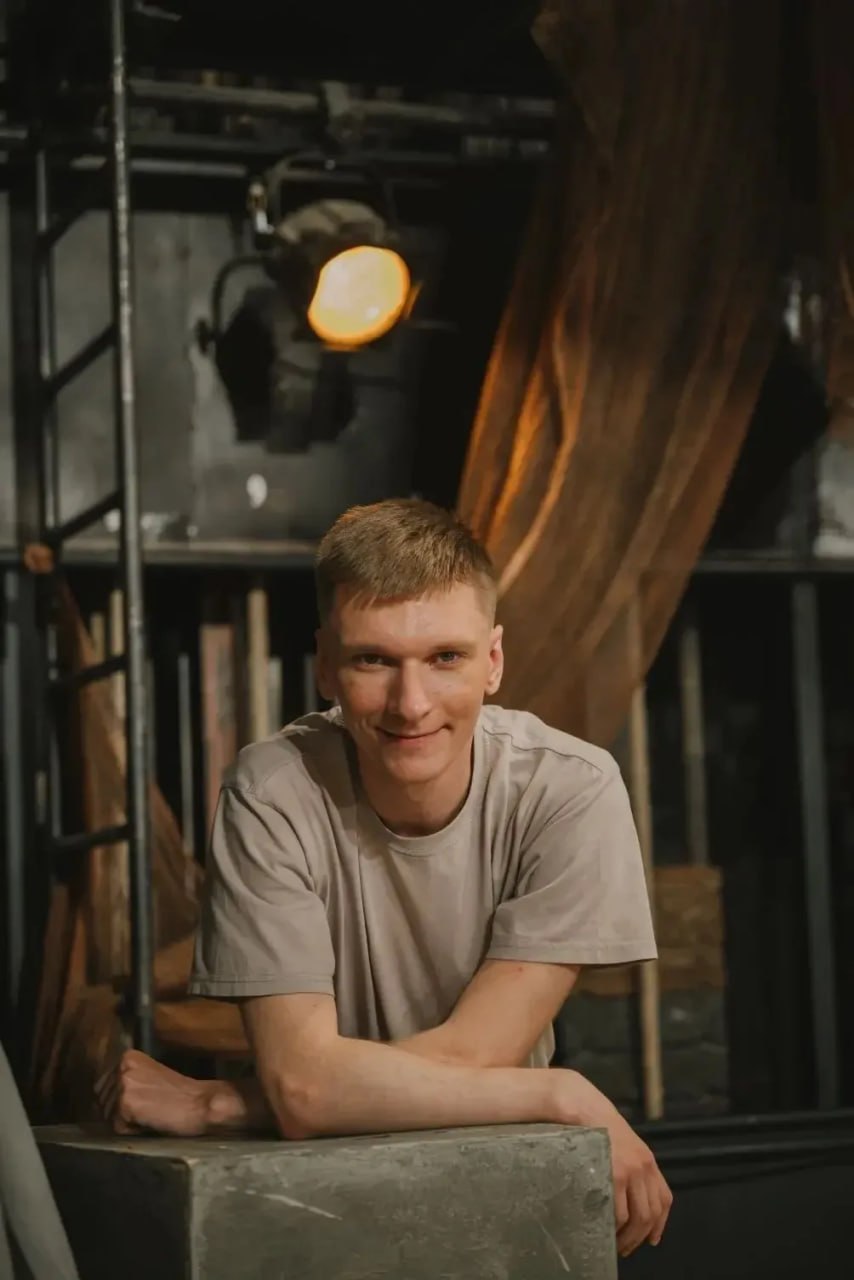 Губернатор Югры вручил награды работникам культуры региона Губернатор Югры вручил награды работникам культуры региона