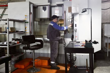 В Сургуте увеличена сумма меры поддержки на финансовое обеспечение затрат для производственных компаний с полутора до трёх миллионов рублей