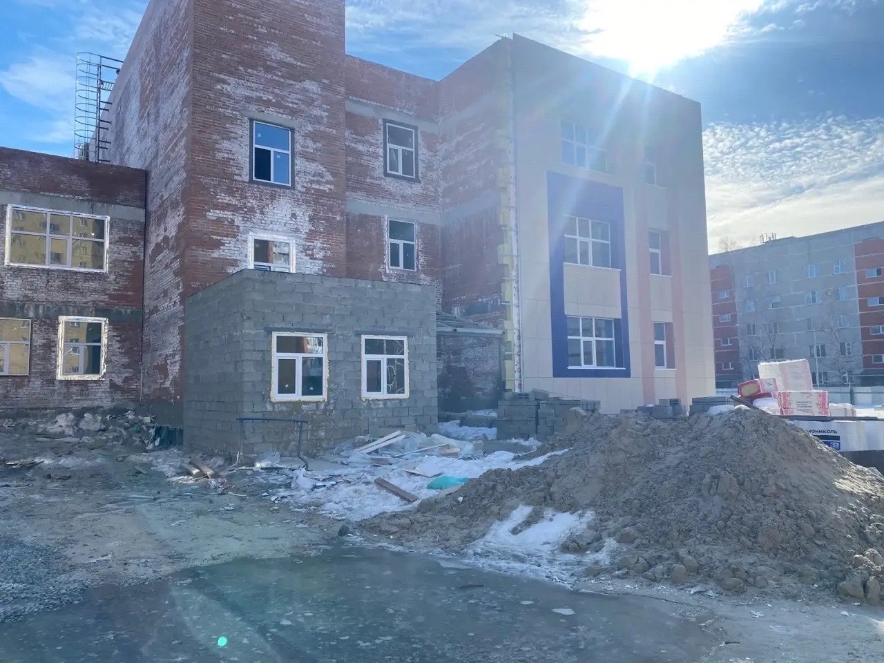 Строительная готовность детского сада в 16 микрорайоне — 66% Строительная готовность детского сада в 16 микрорайоне — 66%