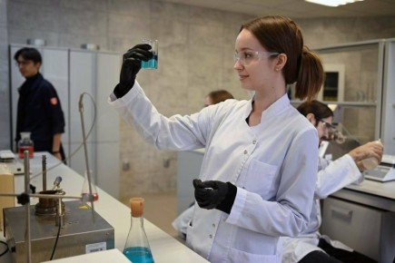 Югорский университет — лидер по трудоустройству выпускников