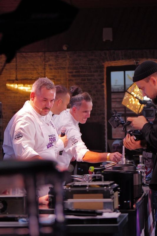 �������������� ������� � ����������� �����: Moscow Food Fusion