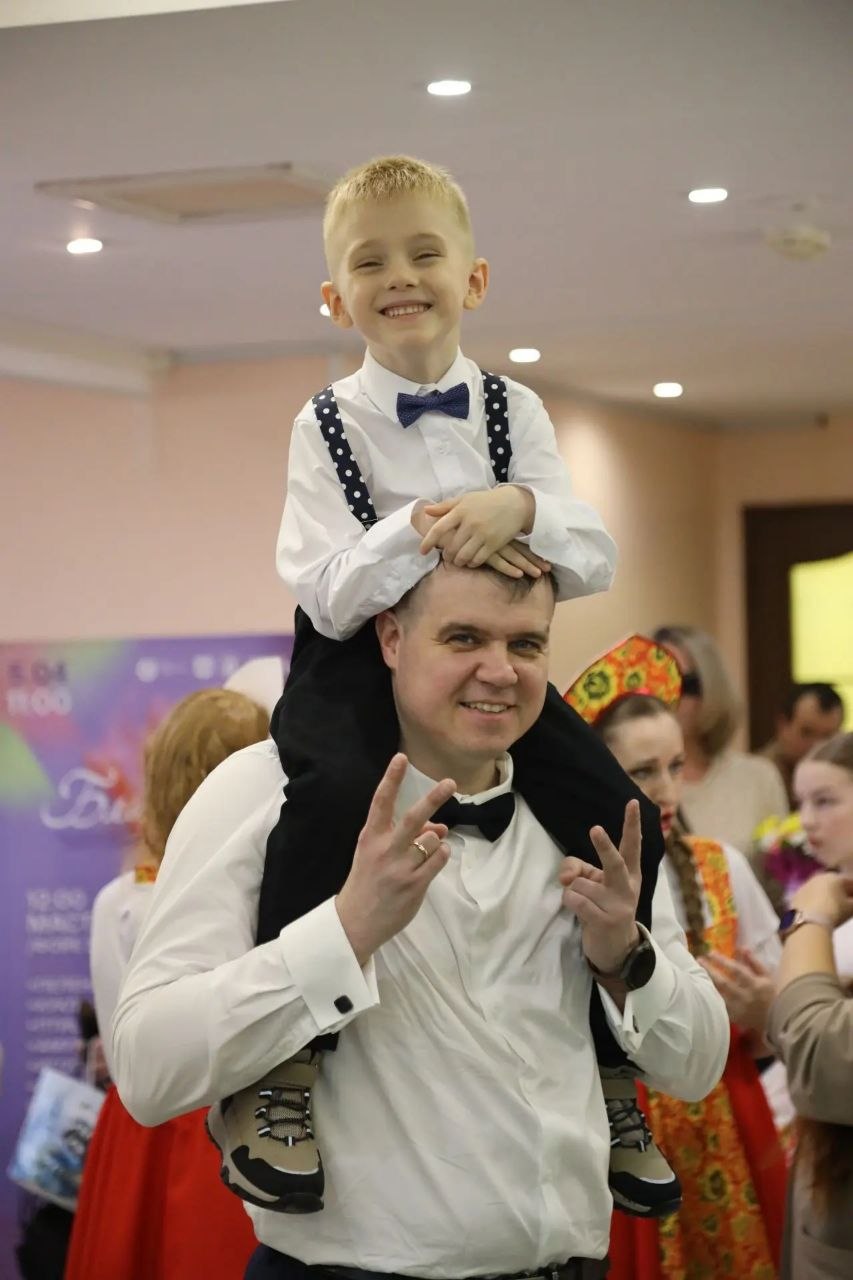 Дмитрий Кощенко: Региональный фестиваль «Благовест» в 23-й раз проходит в Нижневартовске Дмитрий Кощенко: Региональный фестиваль «Благовест» в 23-й раз проходит в Нижневартовске