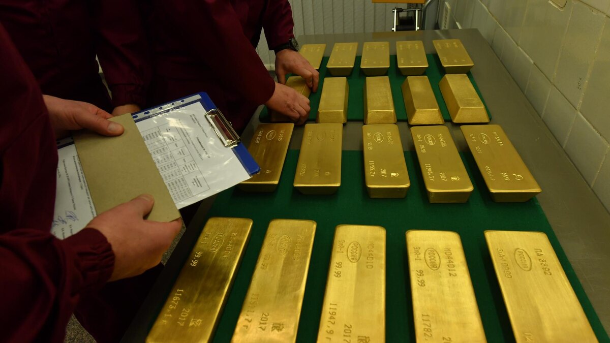 Новые ограничения на вывоз наличных и золота из России в страны ЕАЭС