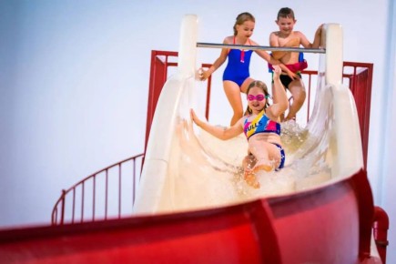 Дети участников СВО в Югре получат первоочередное право на летний отдых