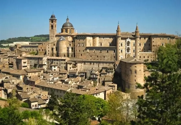 Пирог Чамбелла: Итальянская кулинарная классика с нотками современности