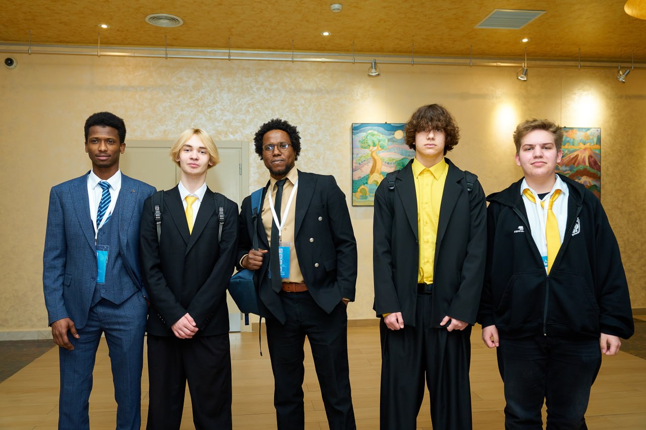 В Ханты-Мансийске открылся IX Международный форум «Нефтяная столица» В Ханты-Мансийске открылся IX Международный форум «Нефтяная столица»