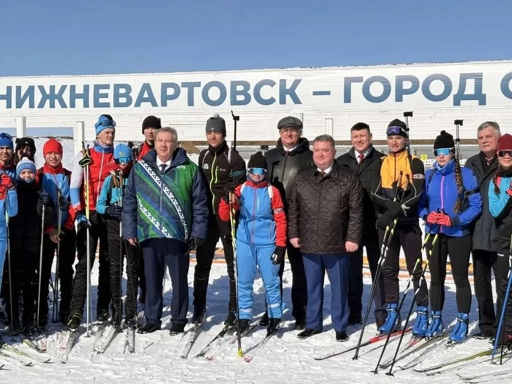 Дмитрий Кощенко: Вместе с Председателем Думы Югры Борисом Сергеевичем Хохряковым, депутатами Тюменской областной, окружной и городской дум в рамках «партийного десанта» оценили один из ключевых реализованных проектов «Карты... Дмитрий Кощенко: Вместе с Председателем Думы Югры Борисом Сергеевичем Хохряковым, депутатами Тюменской областной, окружной и городской дум в рамках «партийного десанта» оценили один из ключевых реализованных проектов «Карты...
