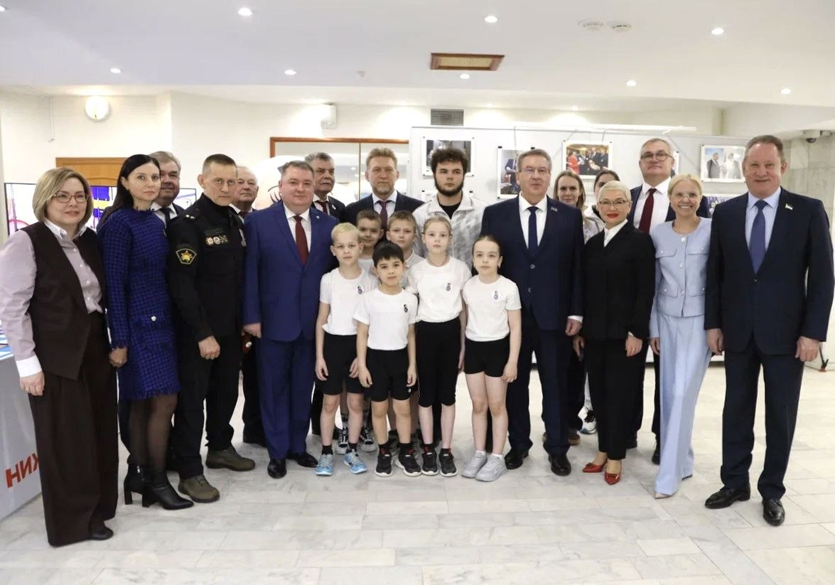 Дмитрий Кощенко: В Нижневартовске прошёл XIX городской форум «Образование – обществу» Дмитрий Кощенко: В Нижневартовске прошёл XIX городской форум «Образование – обществу»