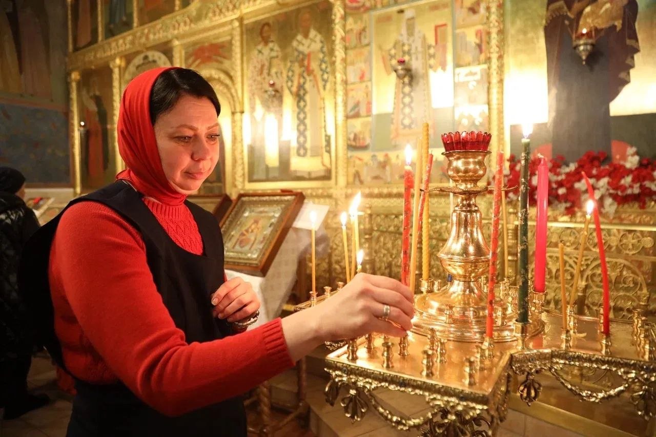 Дмитрий Кощенко: Светлое Христово Воскресение встретил в Храме Рождества Христова вместе с горожанами Дмитрий Кощенко: Светлое Христово Воскресение встретил в Храме Рождества Христова вместе с горожанами