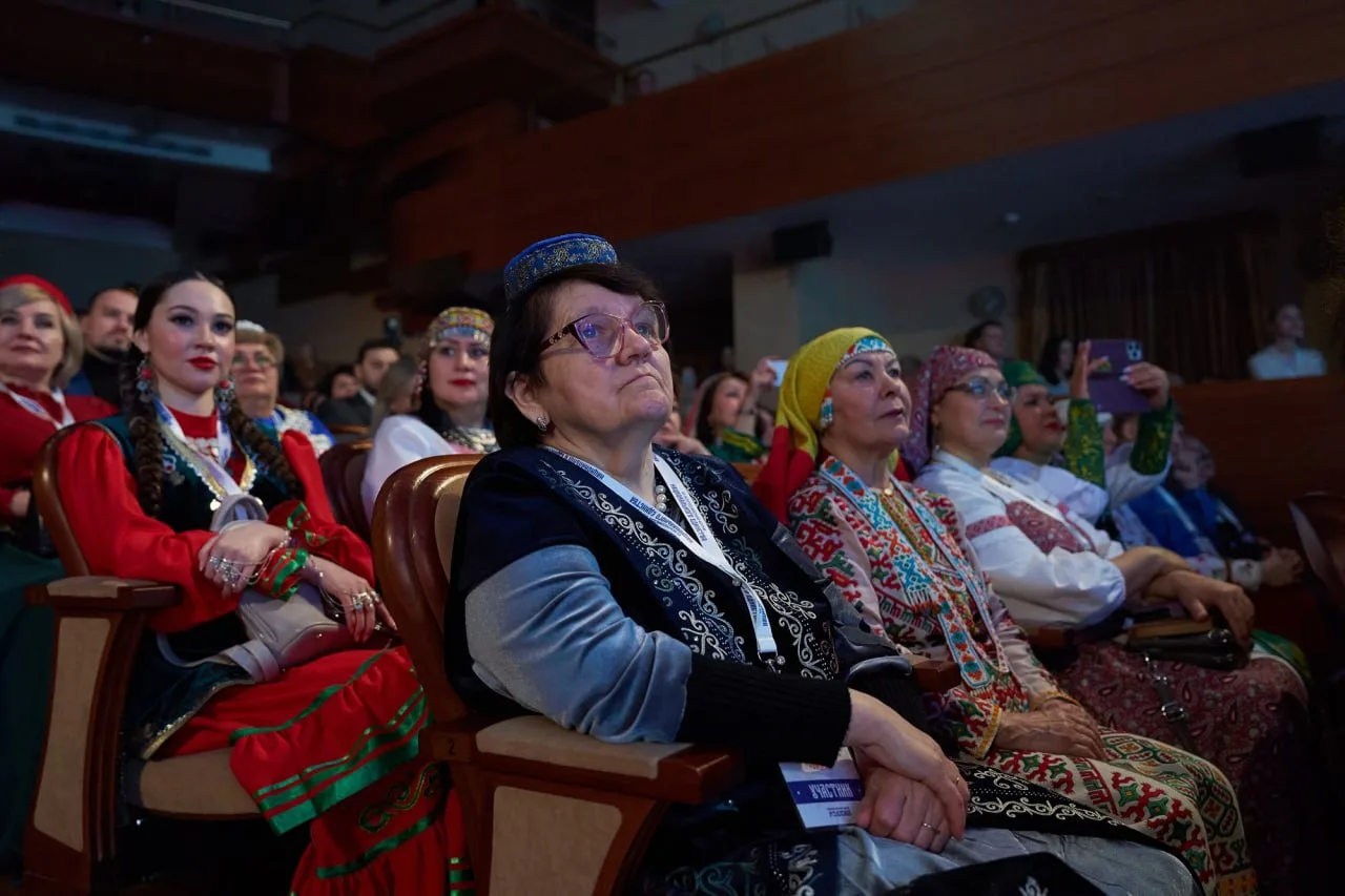 В Ханты-Мансийске стартовал VII Всероссийский форум национального единства В Ханты-Мансийске стартовал VII Всероссийский форум национального единства