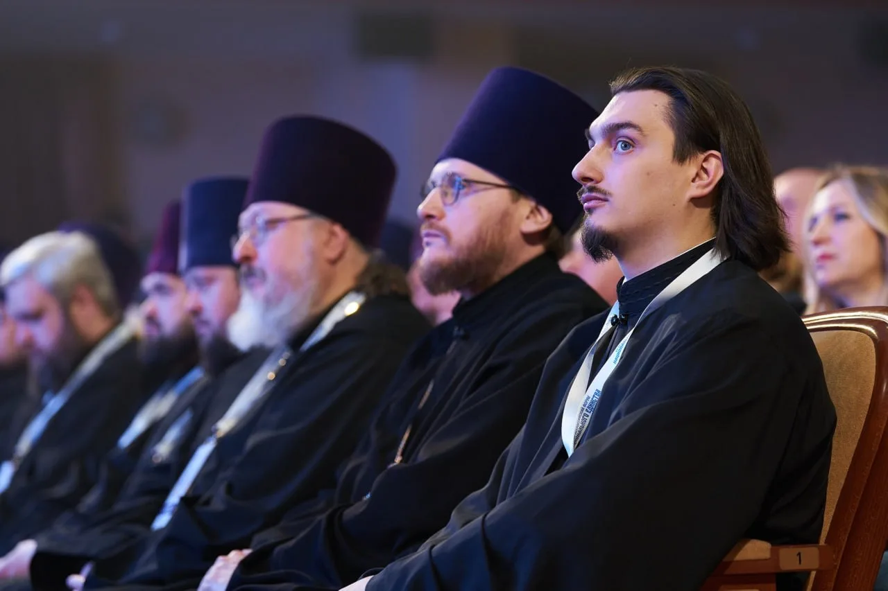 В Ханты-Мансийске стартовал VII Всероссийский форум национального единства В Ханты-Мансийске стартовал VII Всероссийский форум национального единства