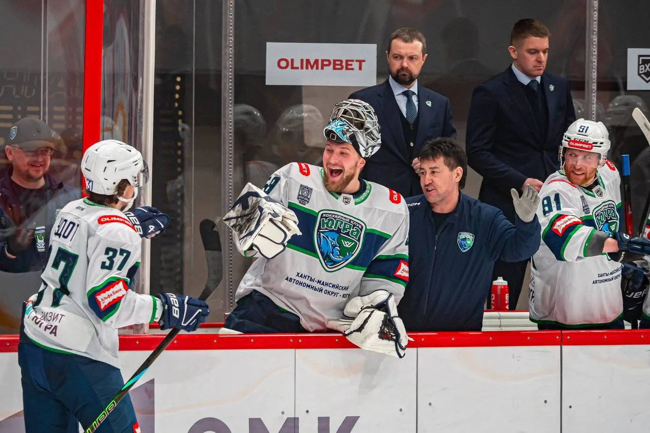 «Югра» сделала еще один шаг к полуфиналу Кубка чемпиона России в ВХЛ «Югра» сделала еще один шаг к полуфиналу Кубка чемпиона России в ВХЛ