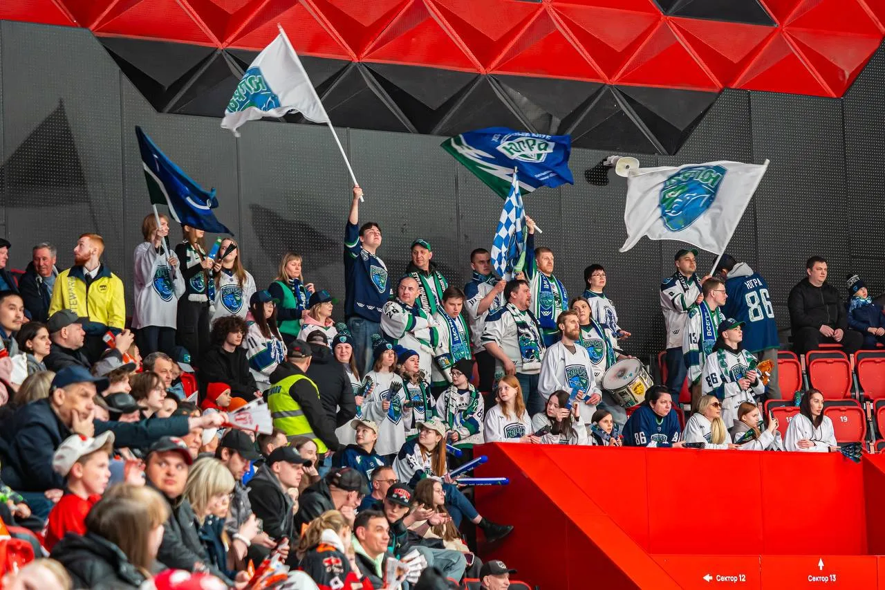 «Югра» сделала еще один шаг к полуфиналу Кубка чемпиона России в ВХЛ «Югра» сделала еще один шаг к полуфиналу Кубка чемпиона России в ВХЛ