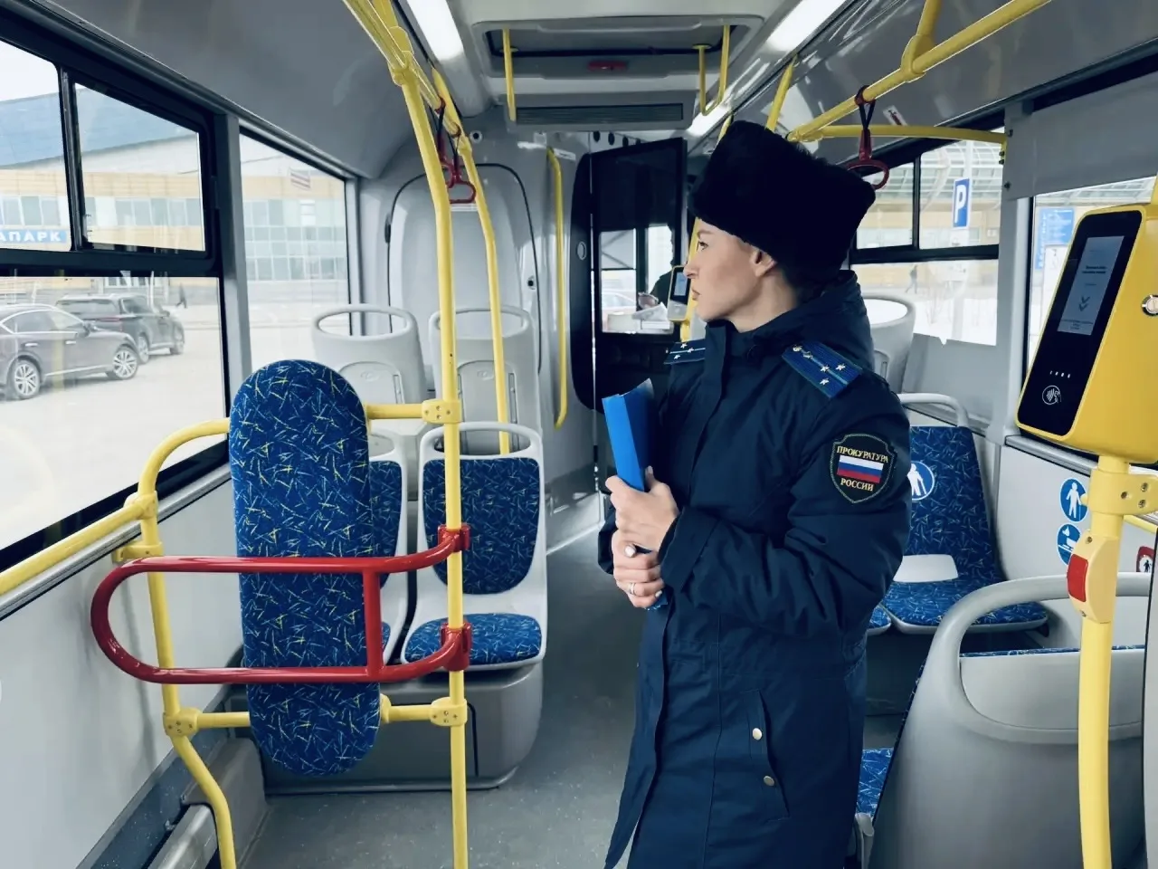 Прокурорами приняты меры реагирования для обеспечения законности при организации перевозок пассажиров автомобильным транспортом Прокурорами приняты меры реагирования для обеспечения законности при организации перевозок пассажиров автомобильным транспортом