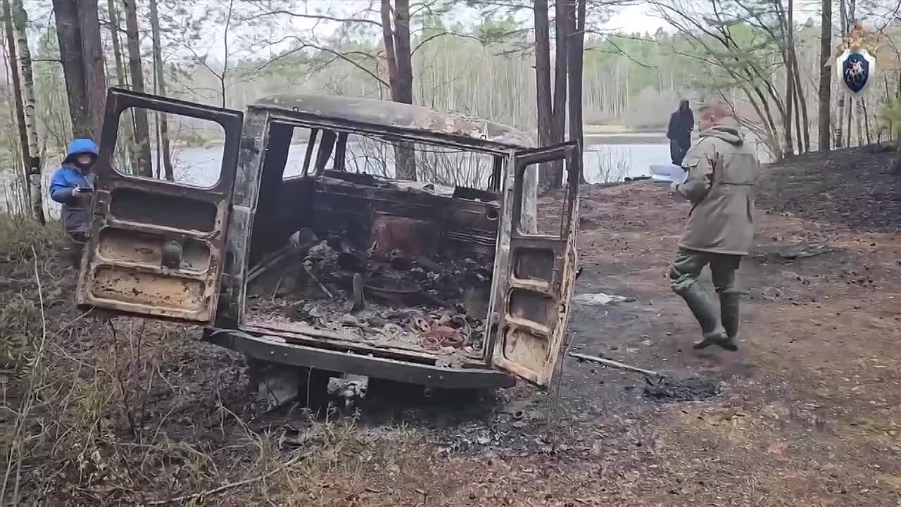 Три человека погибли при пожаре в автомобиле в Югре