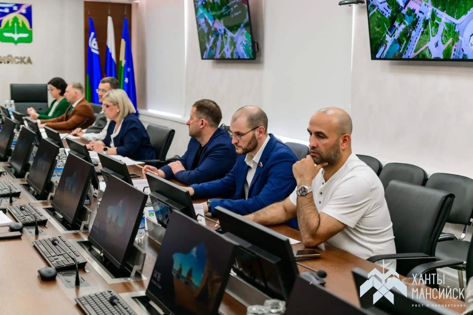 В Ханты-Мансийске прошло заседание комитета по городскому хозяйству Думы города
