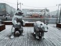В донецкой преддождевой духоте как-то даже с грустью вспоминаю сибирские сугробы, по которым мы пробирались к площадкам