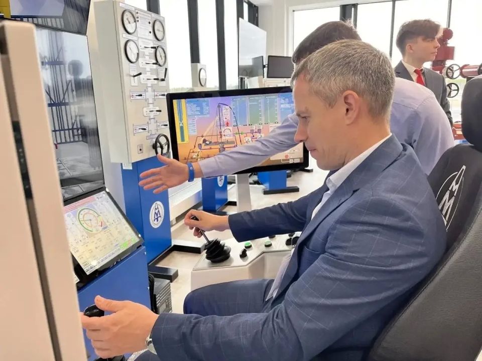 Искусственный интеллект в помощь колледжам Югры Искусственный интеллект в помощь колледжам Югры