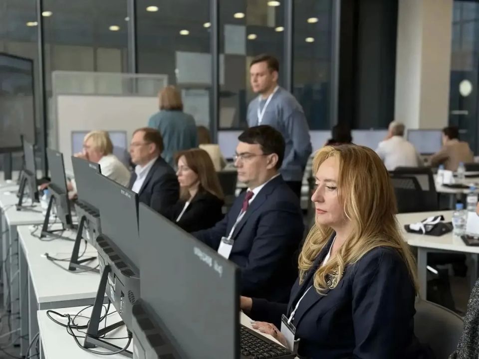 Искусственный интеллект в помощь колледжам Югры Искусственный интеллект в помощь колледжам Югры