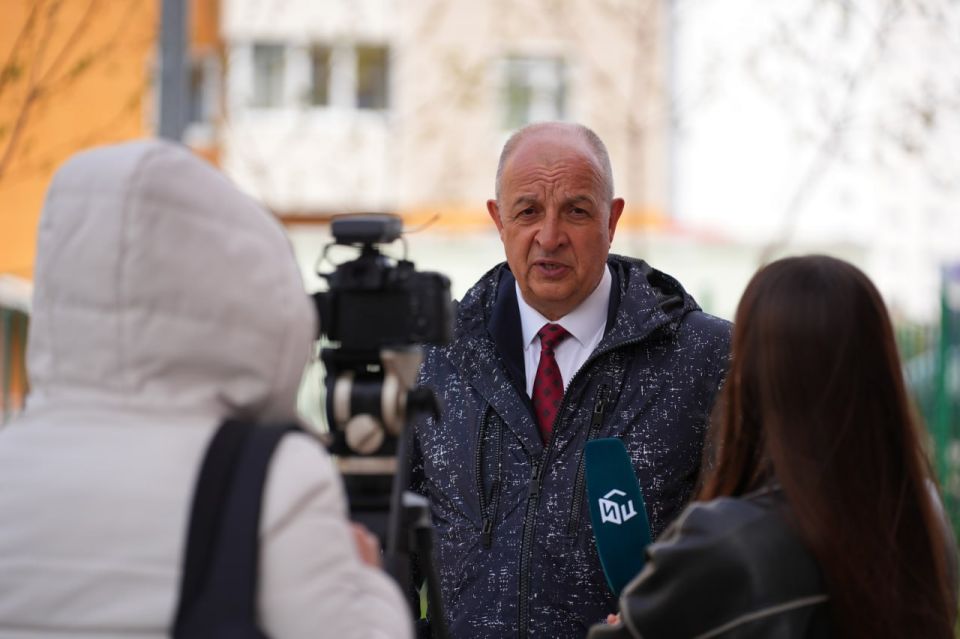 Вчера прошло совместное выездное заседание комитета по социальной политике и комитета по городскому хозяйству Думы Ханты-Мансийска Вчера прошло совместное выездное заседание комитета по социальной политике и комитета по городскому хозяйству Думы Ханты-Мансийска