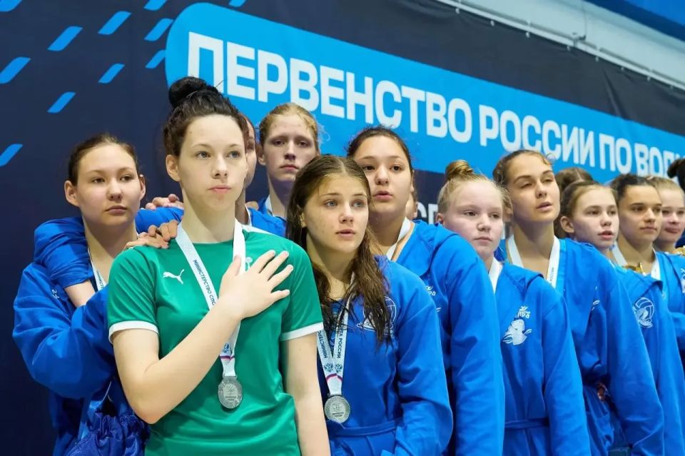 Ханты-Мансийск принял финал первенства России по водному поло Ханты-Мансийск принял финал первенства России по водному поло