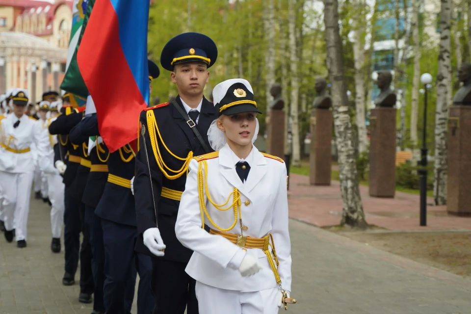 Воспитанница подшефной Кадетской-школы-интерната имени Героя Советского Союза Безноскова И.З. Валентина Барышева стала победителем конкурса «Юный следователь» Воспитанница подшефной Кадетской-школы-интерната имени Героя Советского Союза Безноскова И.З. Валентина Барышева стала победителем конкурса «Юный следователь»