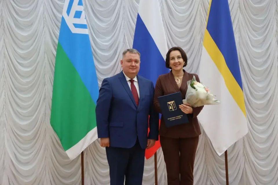 В Нижневартовске наградили победителей конкурса «Предприниматель года - 2025» В Нижневартовске наградили победителей конкурса «Предприниматель года - 2025»