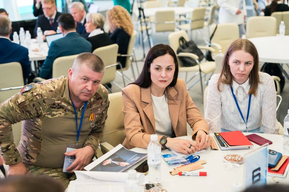 В Югре обсудили развитие предпринимательства В Югре обсудили развитие предпринимательства