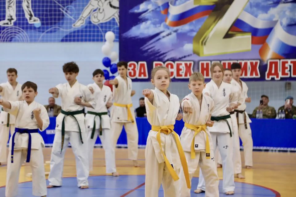 Праздник спорта и дружбы прошел в Нижневартовске Праздник спорта и дружбы прошел в Нижневартовске
