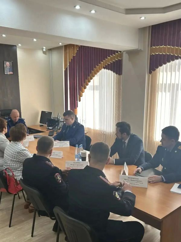 Состоялся рабочий выезд прокурора автономного округа Дмитрия Попова в города Пыть-Ях и Нефтеюганск Состоялся рабочий выезд прокурора автономного округа Дмитрия Попова в города Пыть-Ях и Нефтеюганск