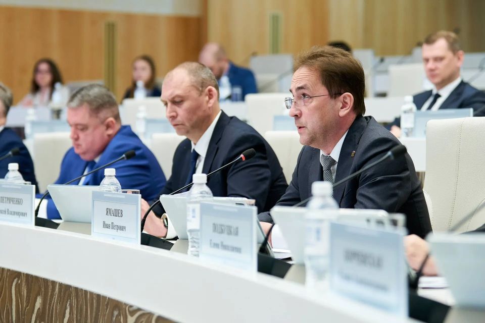 Руслан Кухарук: На заседании Межведомственной комиссии Югры по реализации регионального проекта «Формирование комфортной городской среды» одобрили 10 конкурсных заявок от 10 муниципалитетов округа для участия в XI... Руслан Кухарук: На заседании Межведомственной комиссии Югры по реализации регионального проекта «Формирование комфортной городской среды» одобрили 10 конкурсных заявок от 10 муниципалитетов округа для участия в XI...
