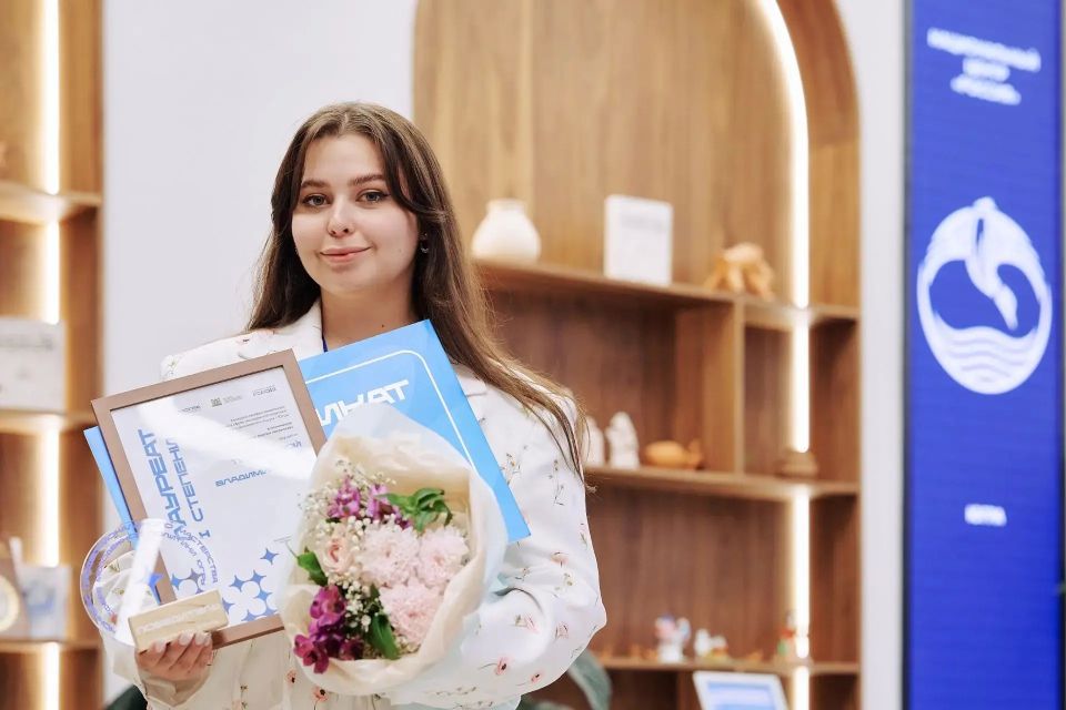 В Ханты-Мансийске подвели итоги окружного конкурса профессионального мастерства среди специалистов по работе с молодёжью В Ханты-Мансийске подвели итоги окружного конкурса профессионального мастерства среди специалистов по работе с молодёжью