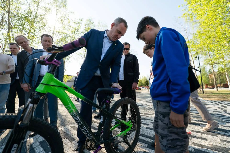 Губернатор Югры оценил новый парк в Сургуте Губернатор Югры оценил новый парк в Сургуте