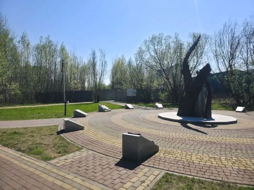В Сургуте начались работы по благоустройству на набережной правого рукава водохранилища «Сайма» В Сургуте начались работы по благоустройству на набережной правого рукава водохранилища «Сайма»