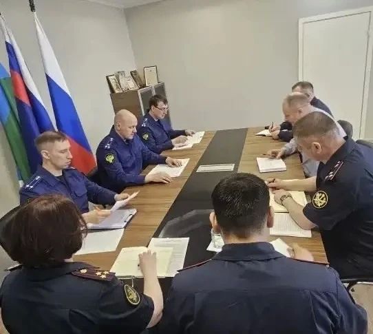 Прокурор автономного округа Дмитрий Попов проверил условия содержания Прокурор автономного округа Дмитрий Попов проверил условия содержания