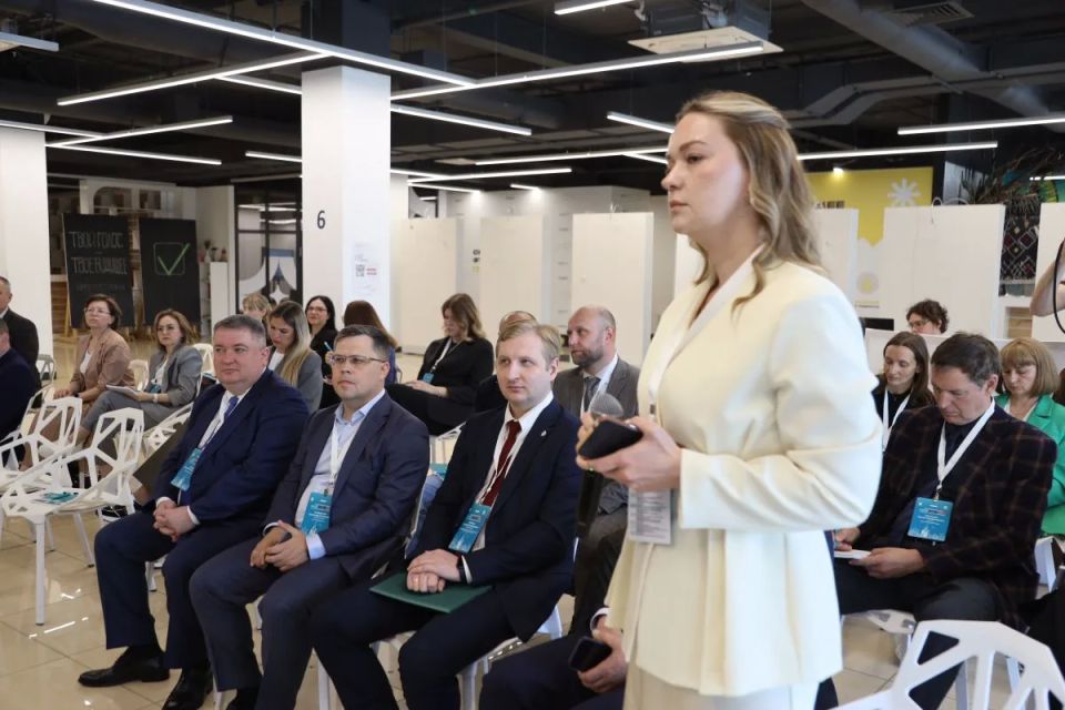 В Нижневартовске состоялся экологический форум «Устойчивое развитие территорий: природа, бизнес, власть», инициированный компанией СИБУР В Нижневартовске состоялся экологический форум «Устойчивое развитие территорий: природа, бизнес, власть», инициированный компанией СИБУР