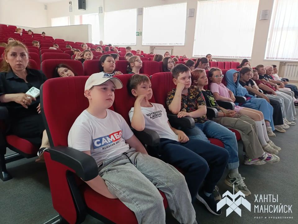 В школе №4 прошёл Час здоровья на тему «Жизнь без никотина» В школе №4 прошёл Час здоровья на тему «Жизнь без никотина»