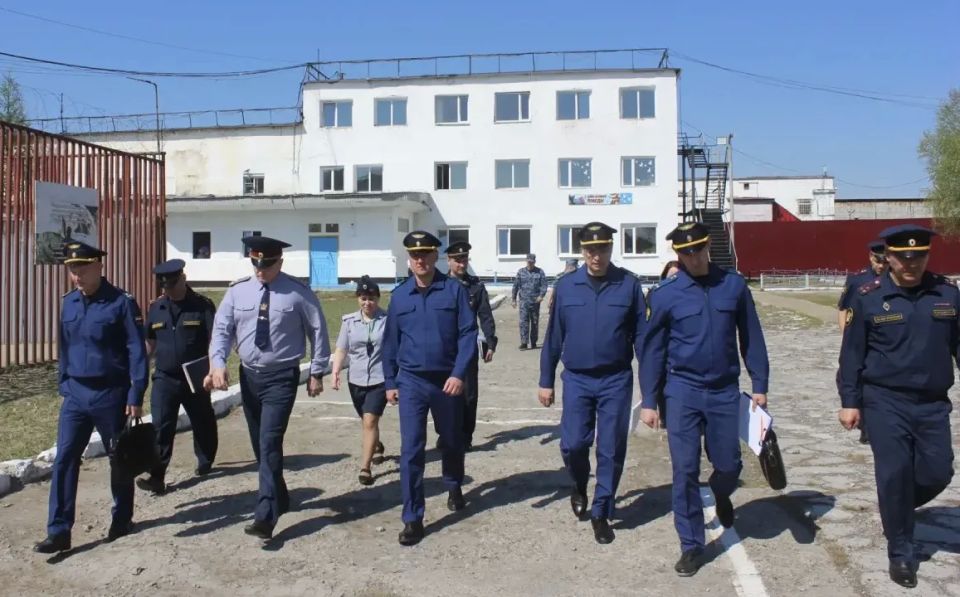 Прокурор автономного округа Дмитрий Попов проверил условия содержания