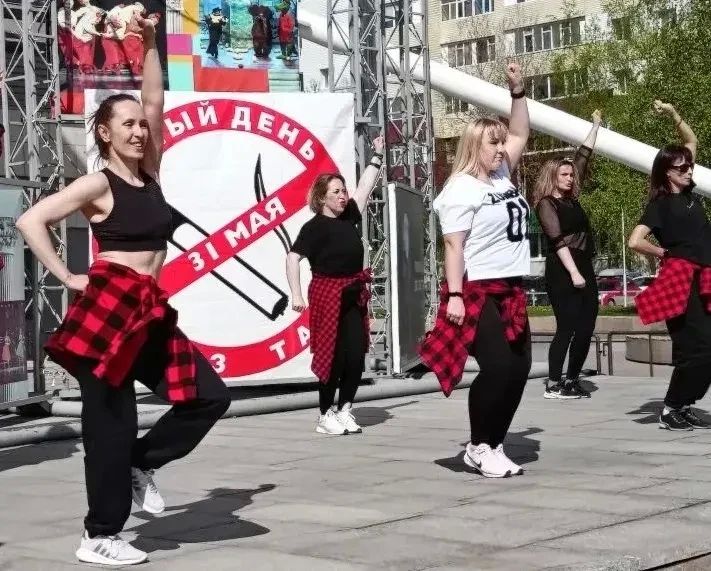 Накануне в Нижневартовске состоялась профилактическая акция «Освободим Россию от табачного дыма», организованная нижневартовским филиалом Центра общественного здоровья и медицинской профилактики Накануне в Нижневартовске состоялась профилактическая акция «Освободим Россию от табачного дыма», организованная нижневартовским филиалом Центра общественного здоровья и медицинской профилактики