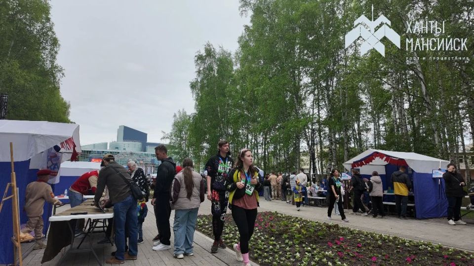Тем временем в парке имени Бориса Лосева продолжается V Фестиваль Движения Первых! Тем временем в парке имени Бориса Лосева продолжается V Фестиваль Движения Первых!