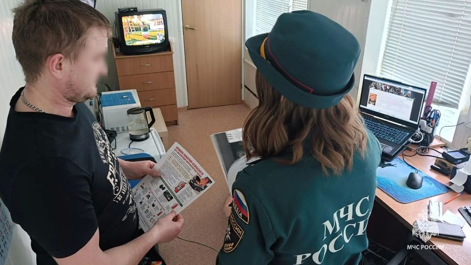 МЧС Югры призывает автовладельцев соблюдать правила пожарной безопасности МЧС Югры призывает автовладельцев соблюдать правила пожарной безопасности