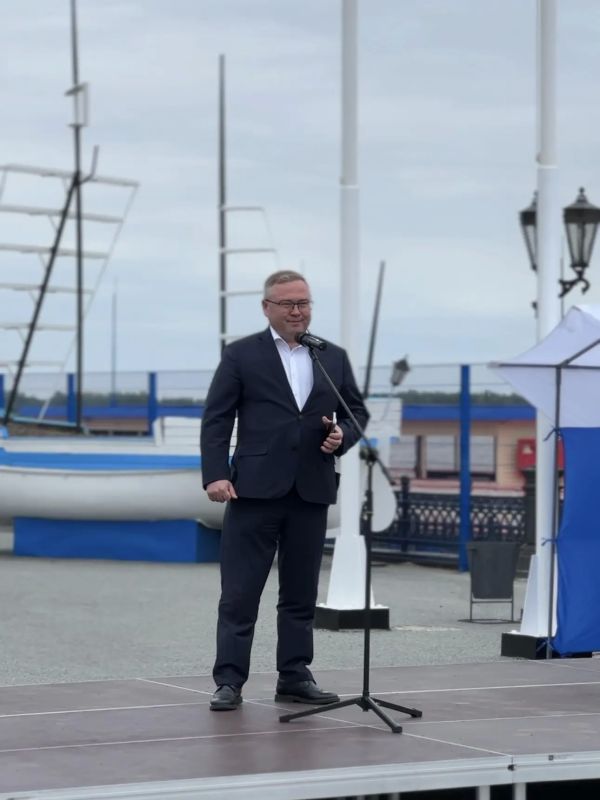 Два теплохода АО «Северречфлот» получили новые имена