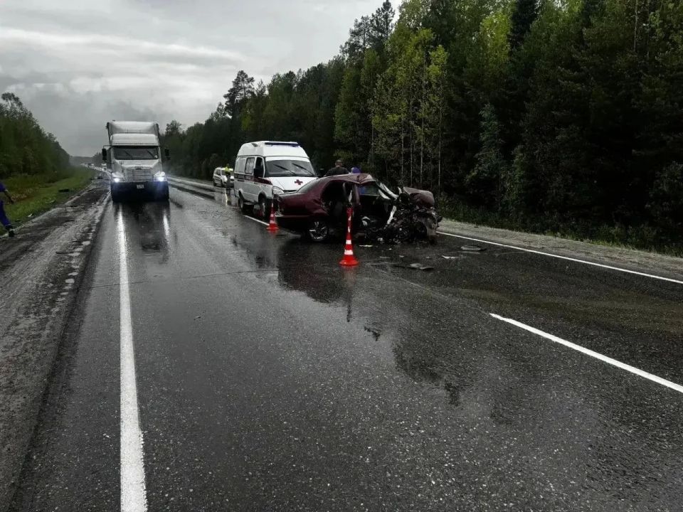 Югорчане попали в ДТП на трассе Тюмень – Ханты-Мансийск в Уватском округе Югорчане попали в ДТП на трассе Тюмень – Ханты-Мансийск в Уватском округе